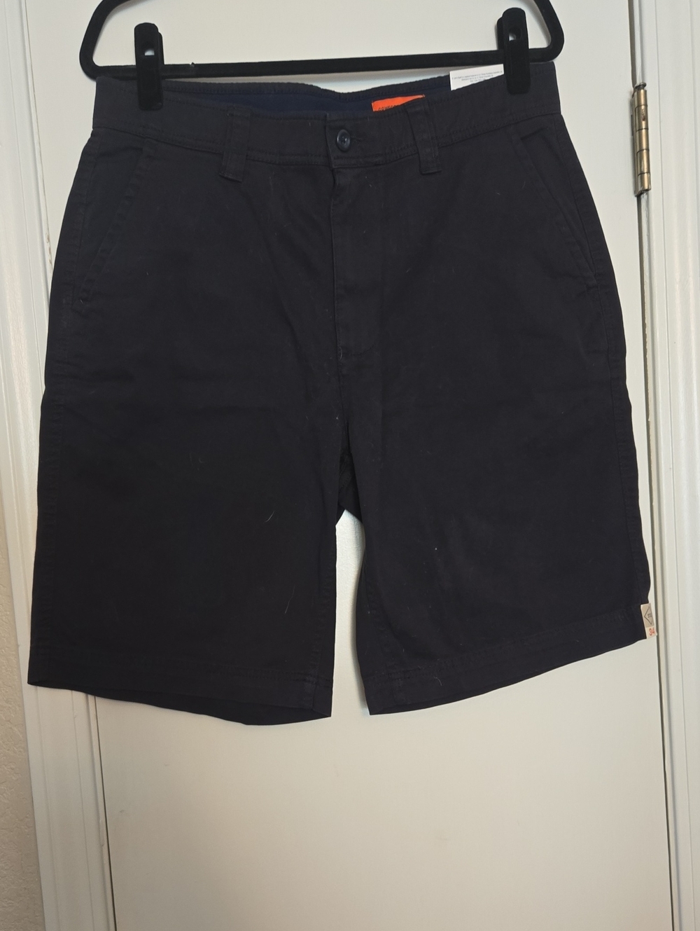 St. John's Bay Men's Blue Flat-Front Shorts 34